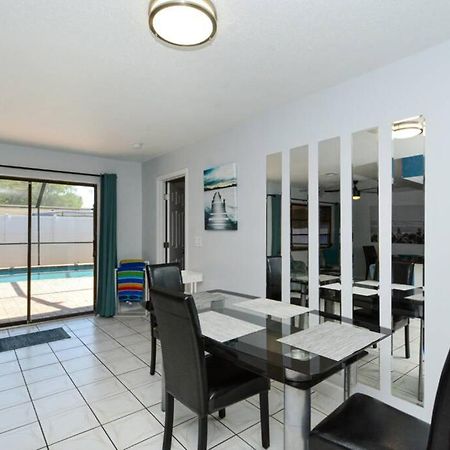 Cozy, Fido-Friendly Pool Home Just 4 Miles To The Beach! Венис Экстерьер фото